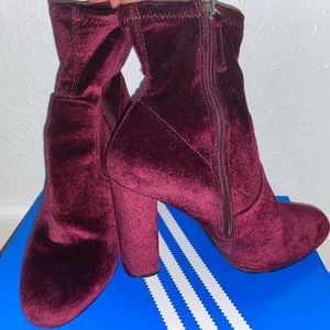 Steve Madden Heeled Booties